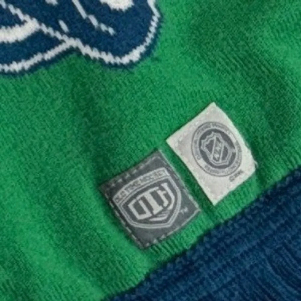 Utica Comets NHL Scarf Old‎ Time Hockey Green Blue Knit Fringe Licensed